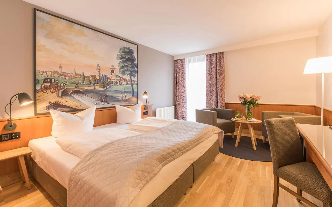 Hotel Bayerischer Hof Erlangen 4*,  Deutschland